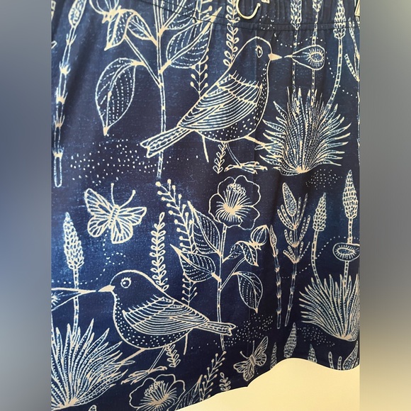 MissLook Women’s Asymmetrical Skirt Cotton All over Print Birds Blue/White Sz LG - Picture 2 of 10